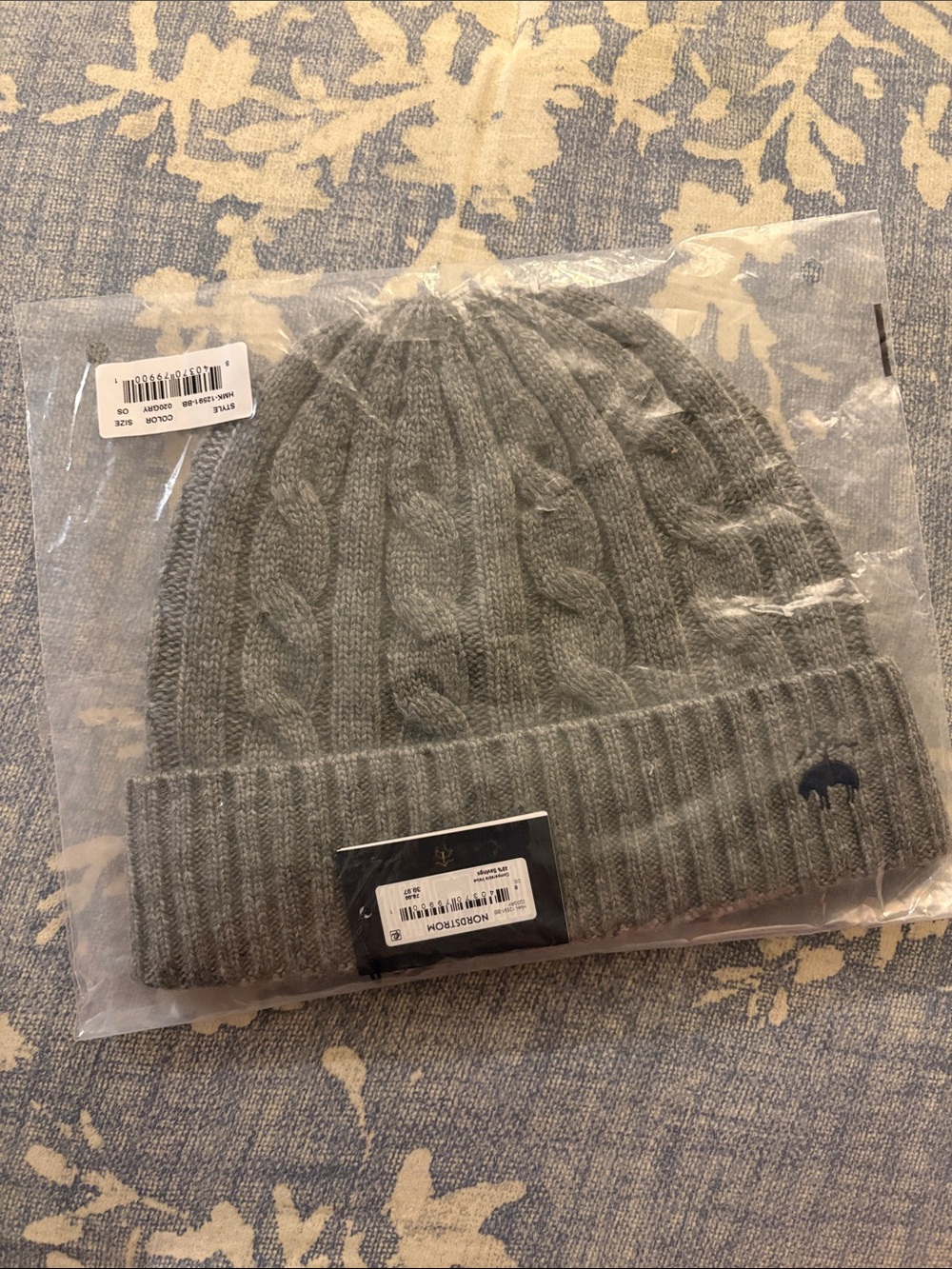 Brooks Brothers unisex Cable Knit Beanie with Fold Cuff - Gray